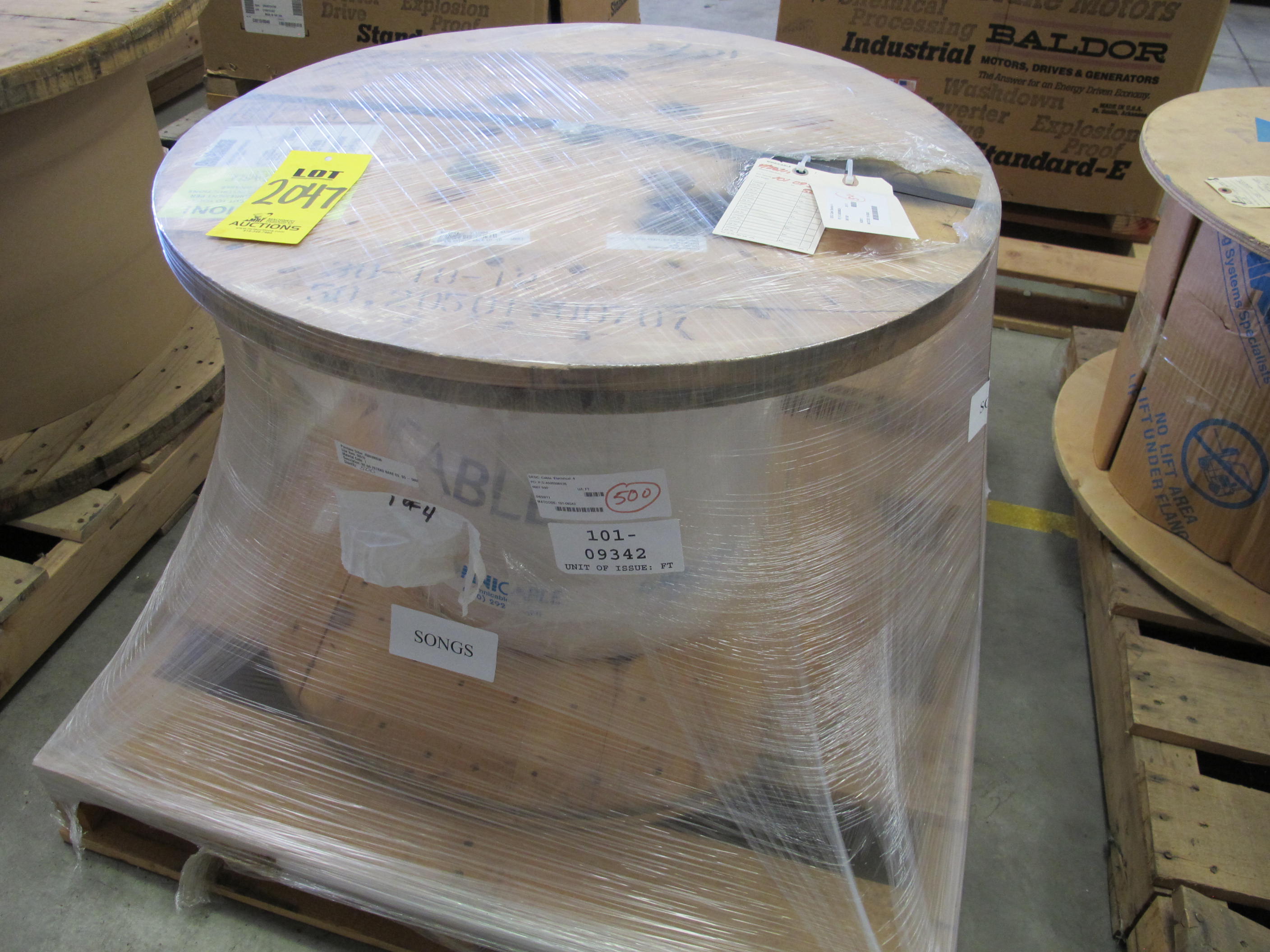 LOT (500 FT) OF CABLE, ELECTRICAL TYPE, 4/0 AWG SIZE, COPPER MATERIAL, SOFT DRAWN KIND. BARE, 7 STRANDED, SOFT DRAWN, 1.531 FT. PER LB. (W-44) LOADING & HANDLING FEE $15-